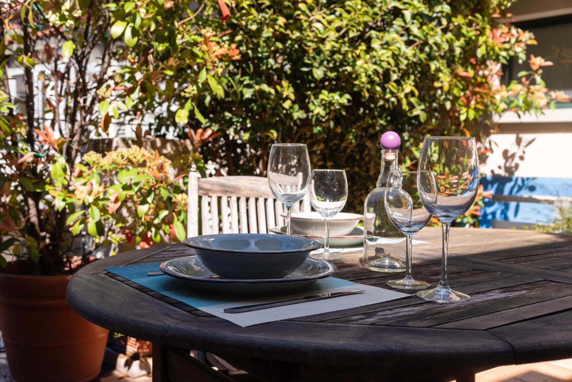 Youhosty - Nerino 10 Apartment