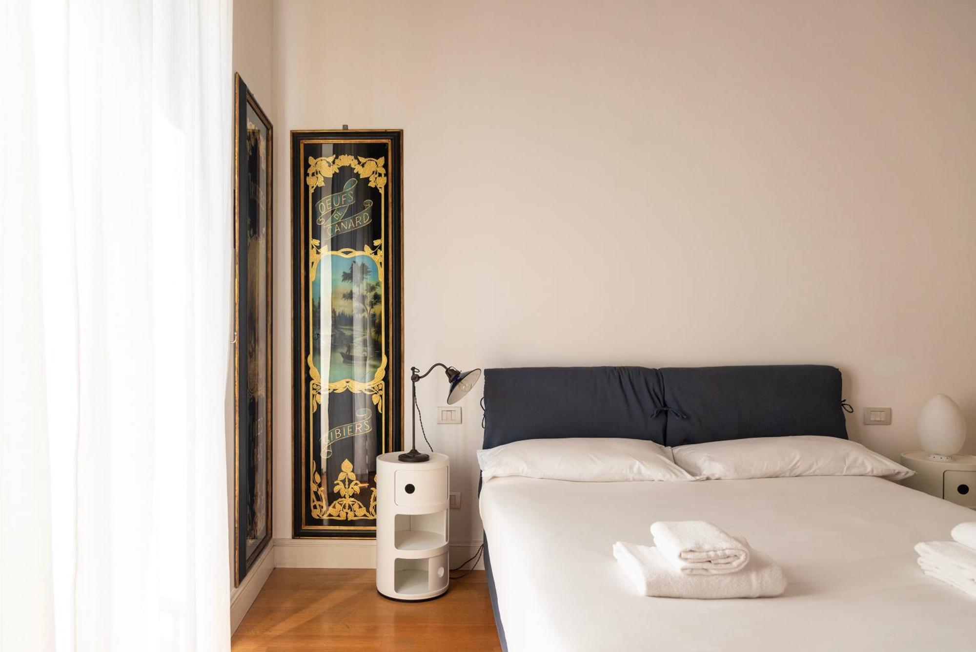 Youhosty - Nerino 10 * Mailand