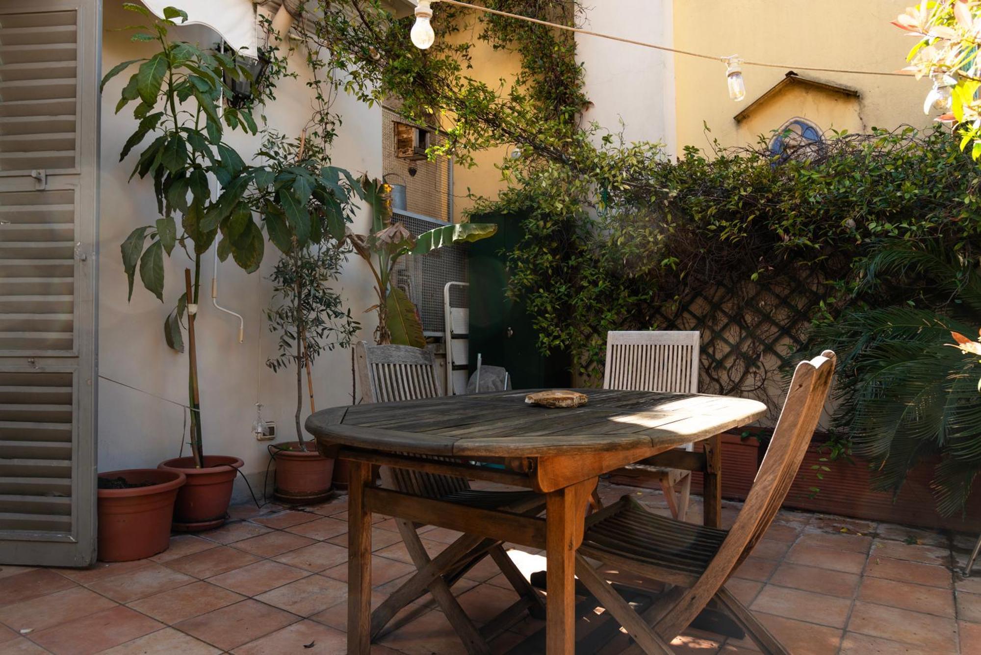 Youhosty - Nerino 10 Apartment