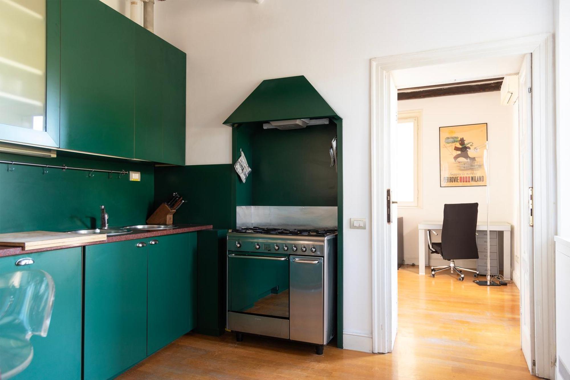Youhosty - Nerino 10 Mailand